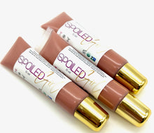 Load image into Gallery viewer, IT Girl
